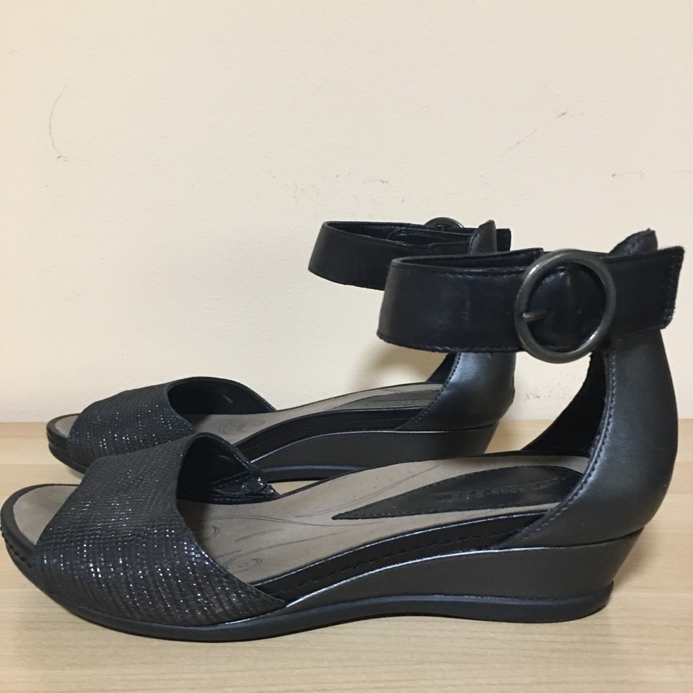 Earth Sandal